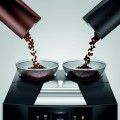 SoMe_GIGA10_det_Di-Bl_beancontainer_filling-both_1200x1200px.jpg
